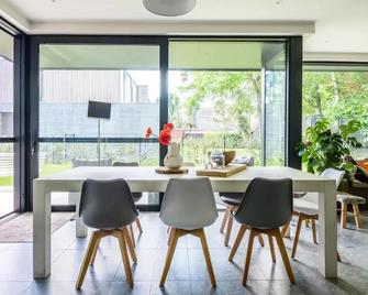 B&B Eat&Sleep - Gent - Ruokailuhuone