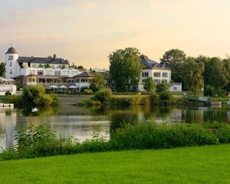 Hotel Weisser Bär - Mülheim an der Mosel - Außenansicht