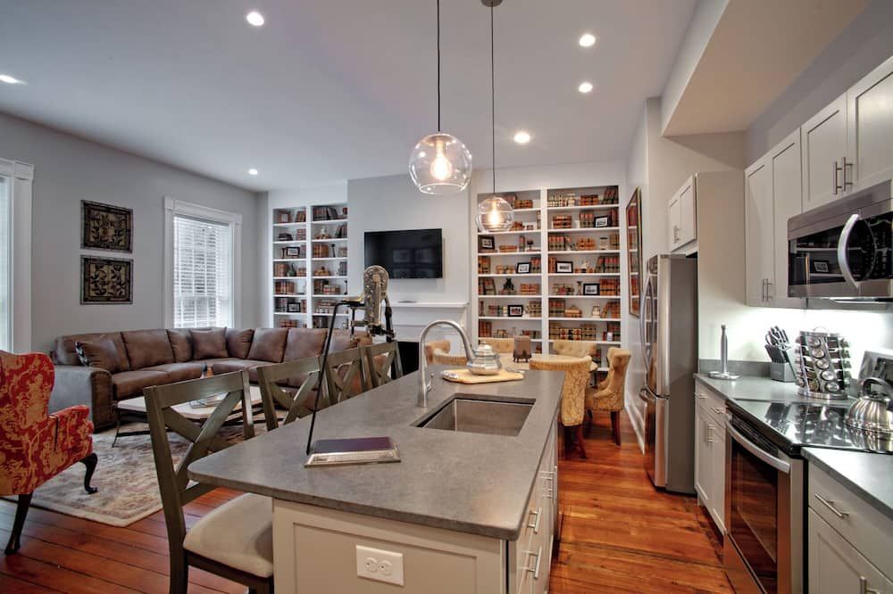 Sophisticated Historic Remodeled 9 bedroom Home - Savannah - Salle à manger