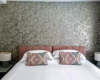 The Ollerod - Beaminster - Bedroom