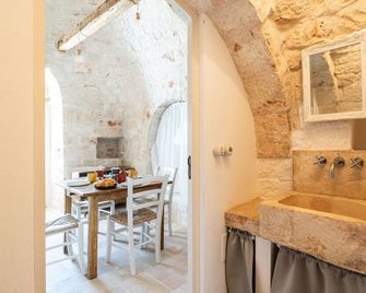 Trulli Salsapariglia by Perle di Puglia - Putignano - Jídelna
