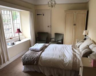 The Carew Arms - Taunton - Bedroom