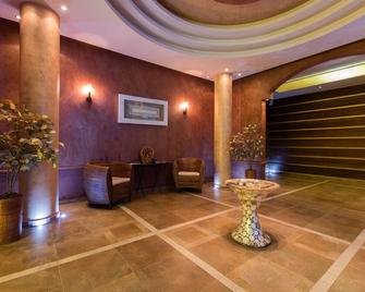 Primoretz Grand Hotel & Spa - Burgas - Lobby