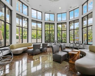DoubleTree by Hilton Hotel & Executive Meeting Center Palm Beach Gardens - Palm Beach Gardens - Area lounge