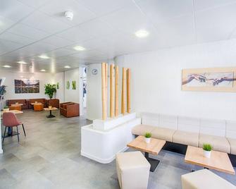 City Hostel Geneva - ג'נבה - טרקלין