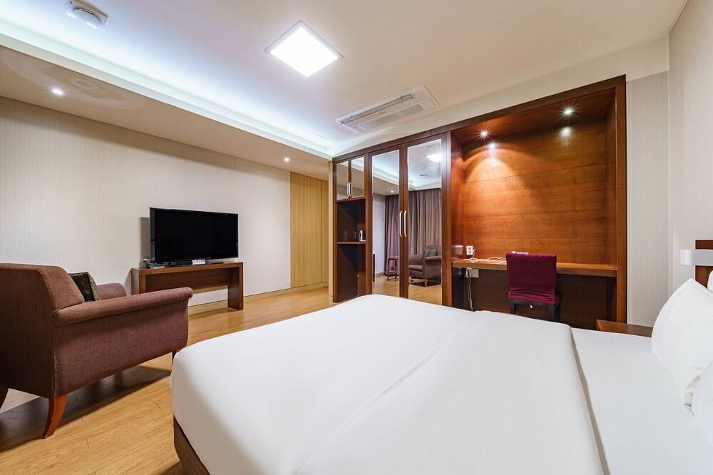 كوريا توريست هوتل