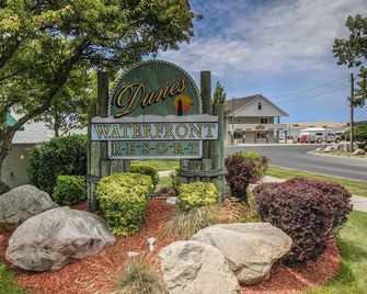 Dunes Waterfront Resort - Mears
