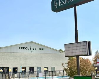 Executive Inn Chester - Chester