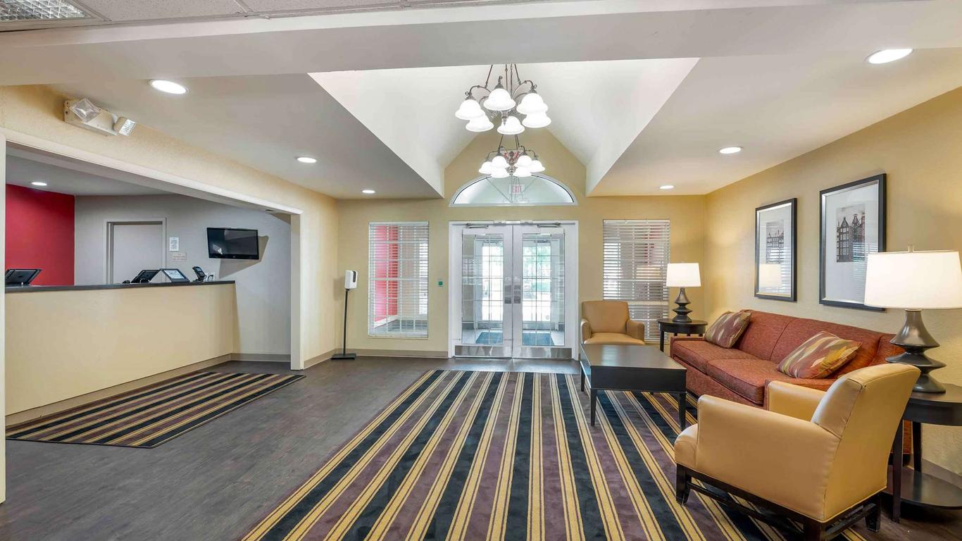 Extended Stay America Suites - Indianapolis - West 86th St