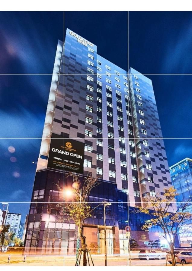 Goldcoast Hotel thumbnail 2