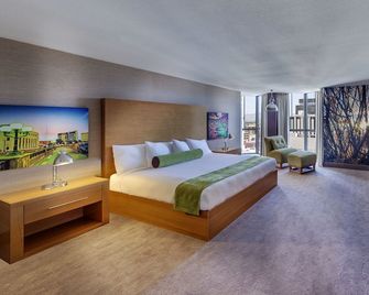 Whitney Peak Hotel Reno, Tapestry Collection by Hilton - רנו