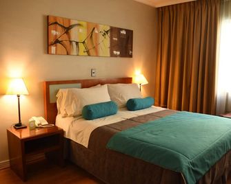 Hotel Libertador - Santiago - Bedroom
