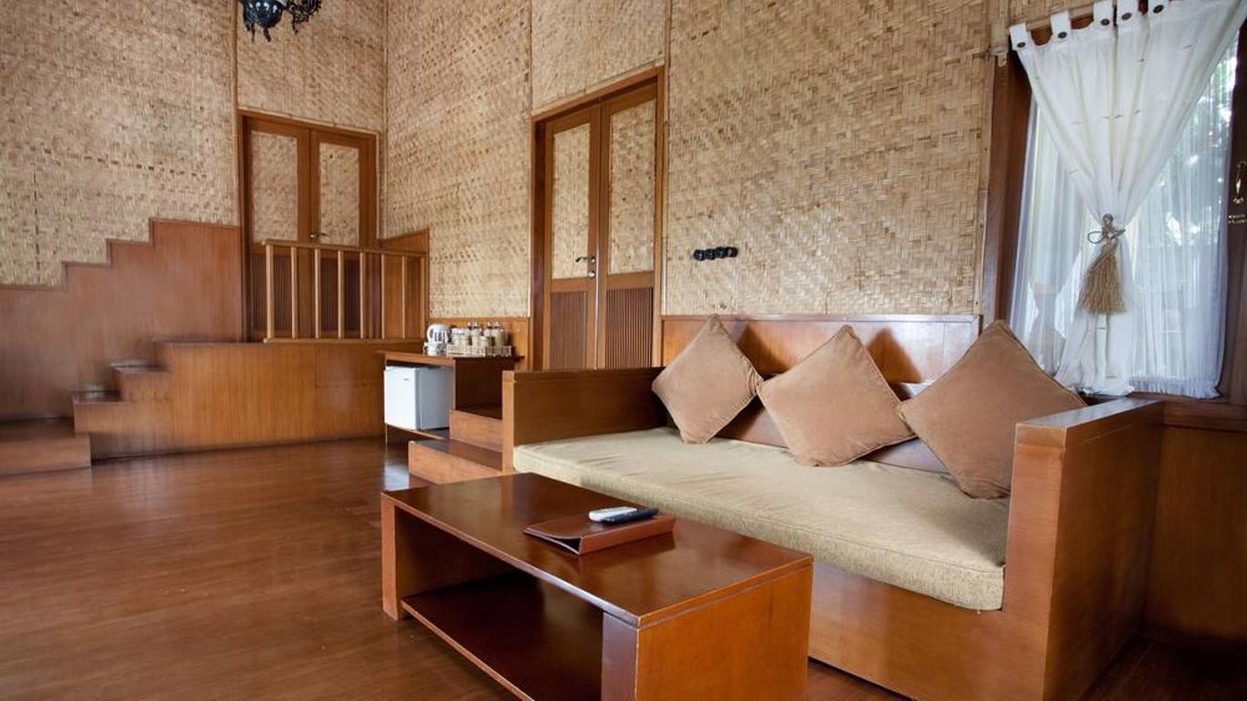 منتجع وسبا كامبونغ سامبيروين