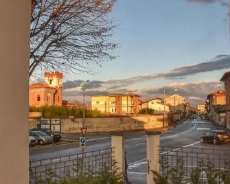 L'Agrifoglio Affittacamere - Gattinara