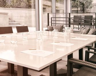 Villa na Vinici - Prague - Restaurant