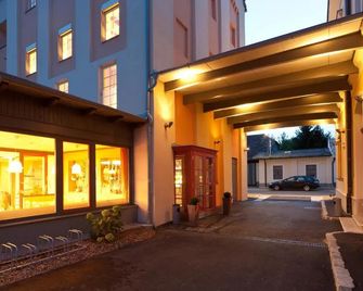 Jufa Hotel Weinviertel Eselsmühle - Seefeld - Edificio