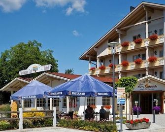 Hotel Kurpark - בודנמייס - בניין