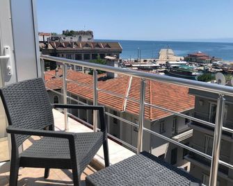 Sinopark Hotel - Sinop - Balcony