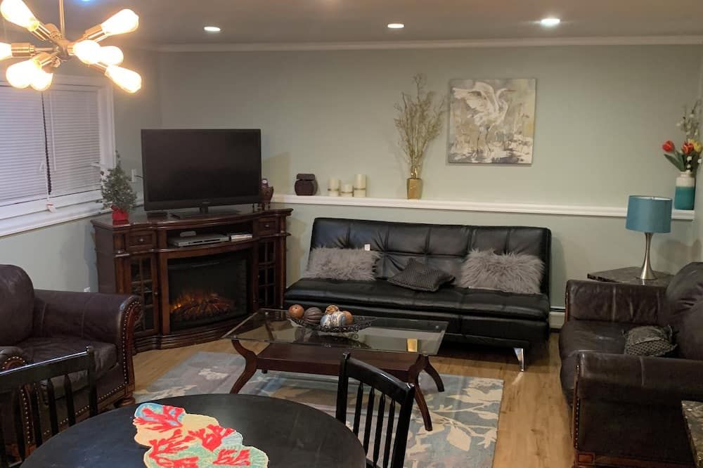 Turnagain inn - אנקוראג' - סלון