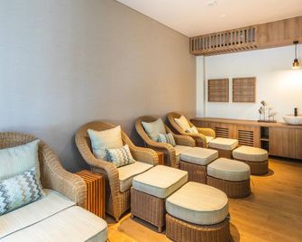 Sailing Club Signature Resort Phu Quoc - Phu Quoc - Living room