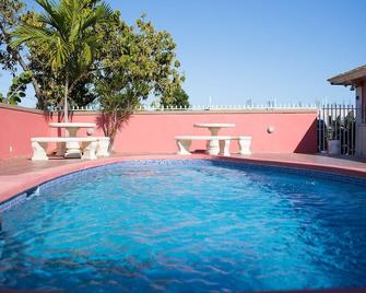 Cocoplum Rest N Hideaway #2 - Nassau - Pool