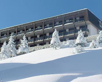Sestriere apartment in front of the slopes great view - Sestriere - Bâtiment