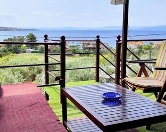 Cozy House with Amazing View and Unique Outdoor! - Loutra Edipsou - Balcony