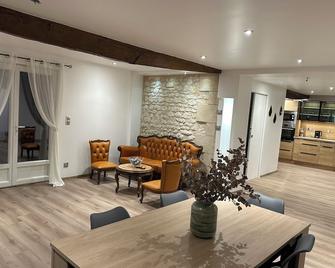 maison la roche posay - La Roche-Posay - Living room