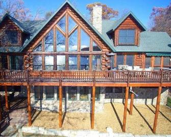Waterfront, Hand-Crafted Log Cabin- Over 3 Acres - Whitewater