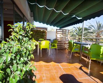 Hotel Campanile Alicante - Alicante - Byggnad