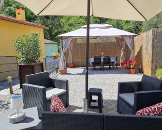 'La Soppressa' With Heated Pool - Casarza Ligure - Innenhof