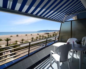 Catalonia 3-6 - L'Estartit - Balkon