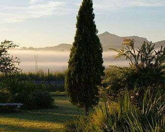 Mountain View Guest House - Glencoe - Outdoors view