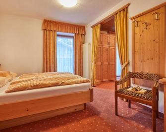 Garni Reutlingen - Colfosco - Habitación