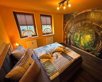 The Bridge - Between Newzealand & Oremountains - Eibenstock - Slaapkamer