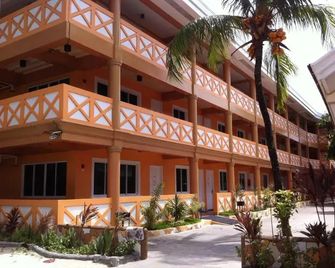 Raymen Beach Resort - Jordan - Building