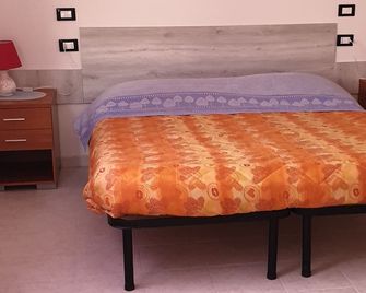 Le Acacie rooms - ex B&B - Termoli - Bedroom