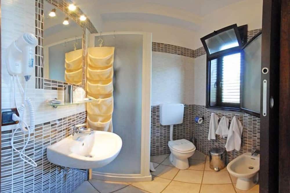 Sotto Il Vulcano - Nicolosi - Bathroom