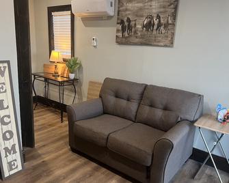 Tiny Home #2 - Wichita Falls - Living room