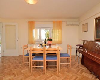 Apartment Visnja - Rijeka - Salle à manger