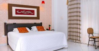 Pioneiro Hotel - Teixeira de Freitas - Bedroom