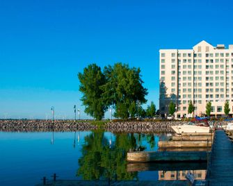 Residence Inn by Marriott Kingston Water's Edge - קינגסטון - סלון