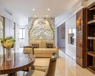 Milan Royal Suites - Luxury Duomo - Milan