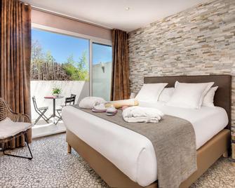 فيلا ديه لا مار آند سبا - سانت- ماري-دو-لا-مير - غرفة نوم