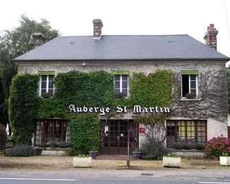 Logis Hôtel Restaurant Auberge Saint Martin - Saint-Gatien-des-Bois - Gebouw