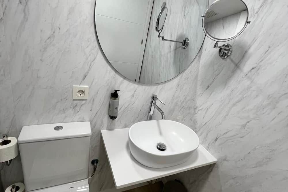 Iraipe Gorbea Auto Check-In - Vitoria - Bad