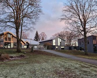 Hotell Lassalyckan - Ulricehamn - Building