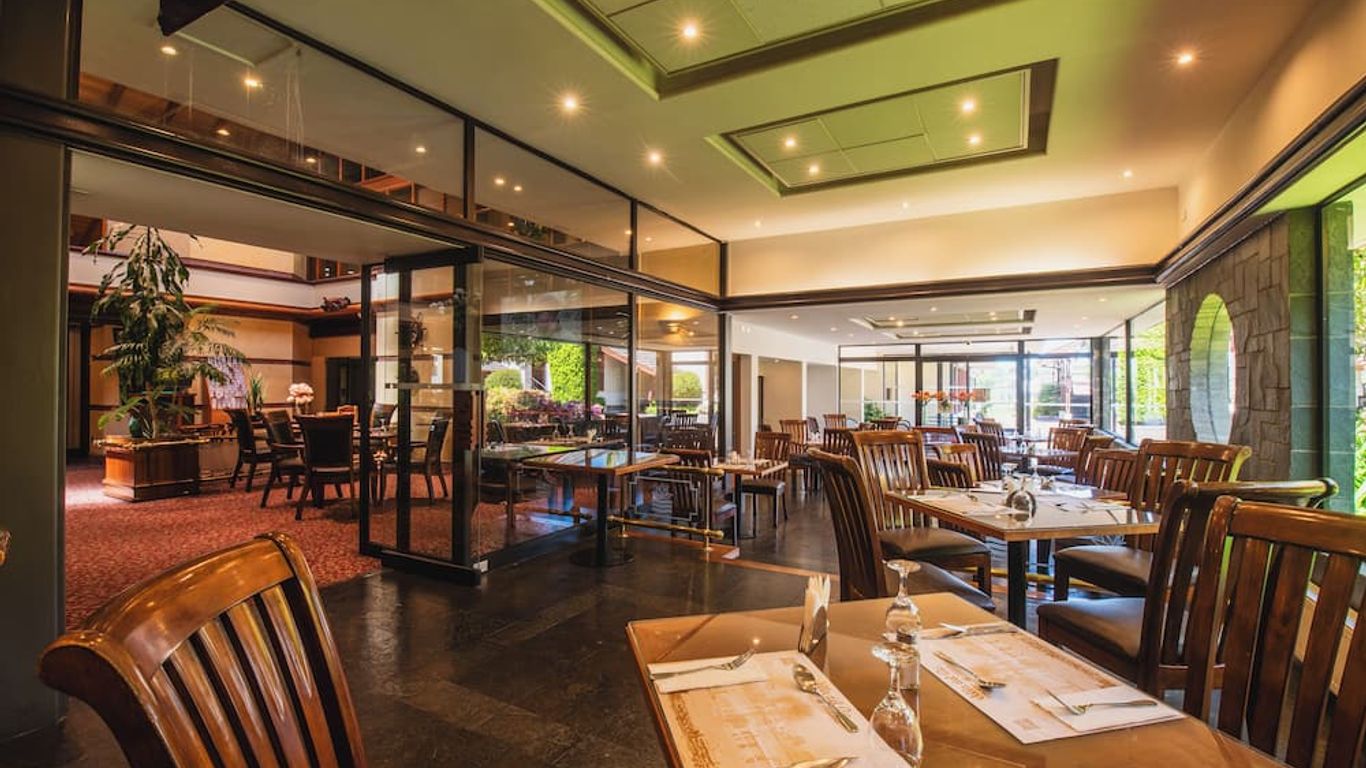 Hotel Marina Villa del Rio