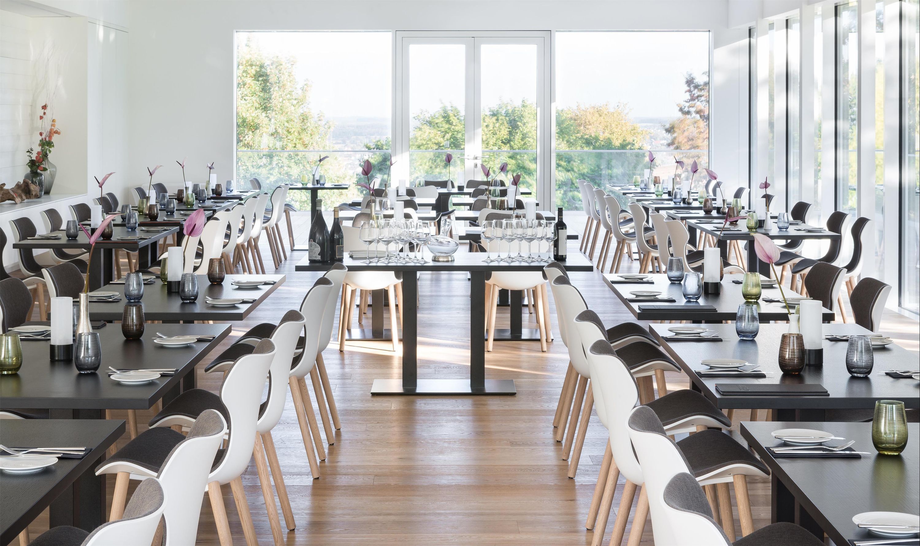 Scotty + Emily Hotel Ulm, Sure Hotel Collection by BW - אולם - מסעדה