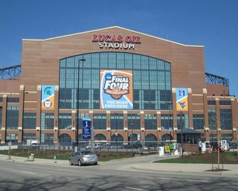 Downtown Indy Home In Historic Lockerbie Square - 7 Blocks From City Center! - Indianapolis - Edifici